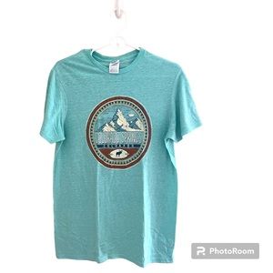 ◻️DELTA RINGSPUN: Adult unisex size M, turquoise short sleeve Colorado Springs◻️